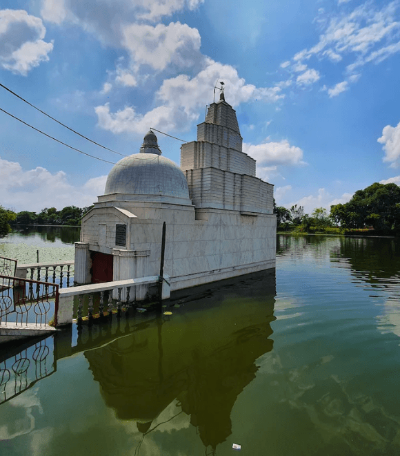 Exploring the Shaktipiths of West Bengal